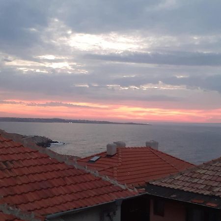 Family Hotel Emilia Sozopol Exterior photo